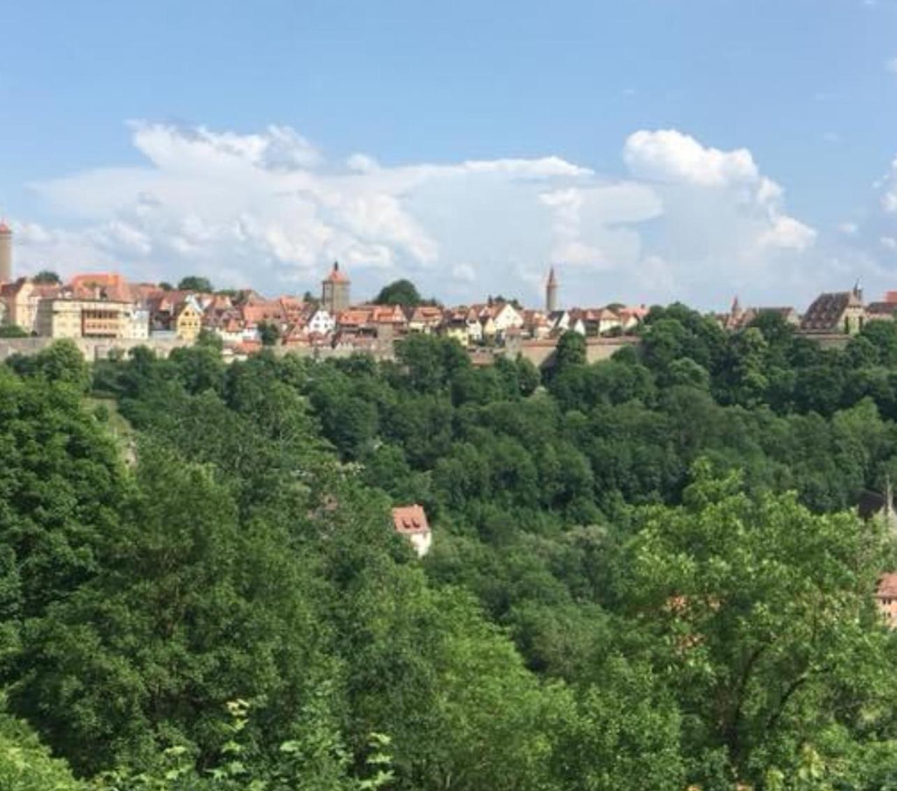 Kobolzeller Schloesschen A.d.weinsteige Holiday home Rothenburg ob der Tauber